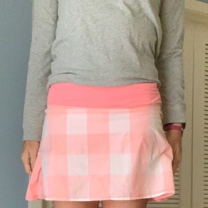Lululemon pace rival skort